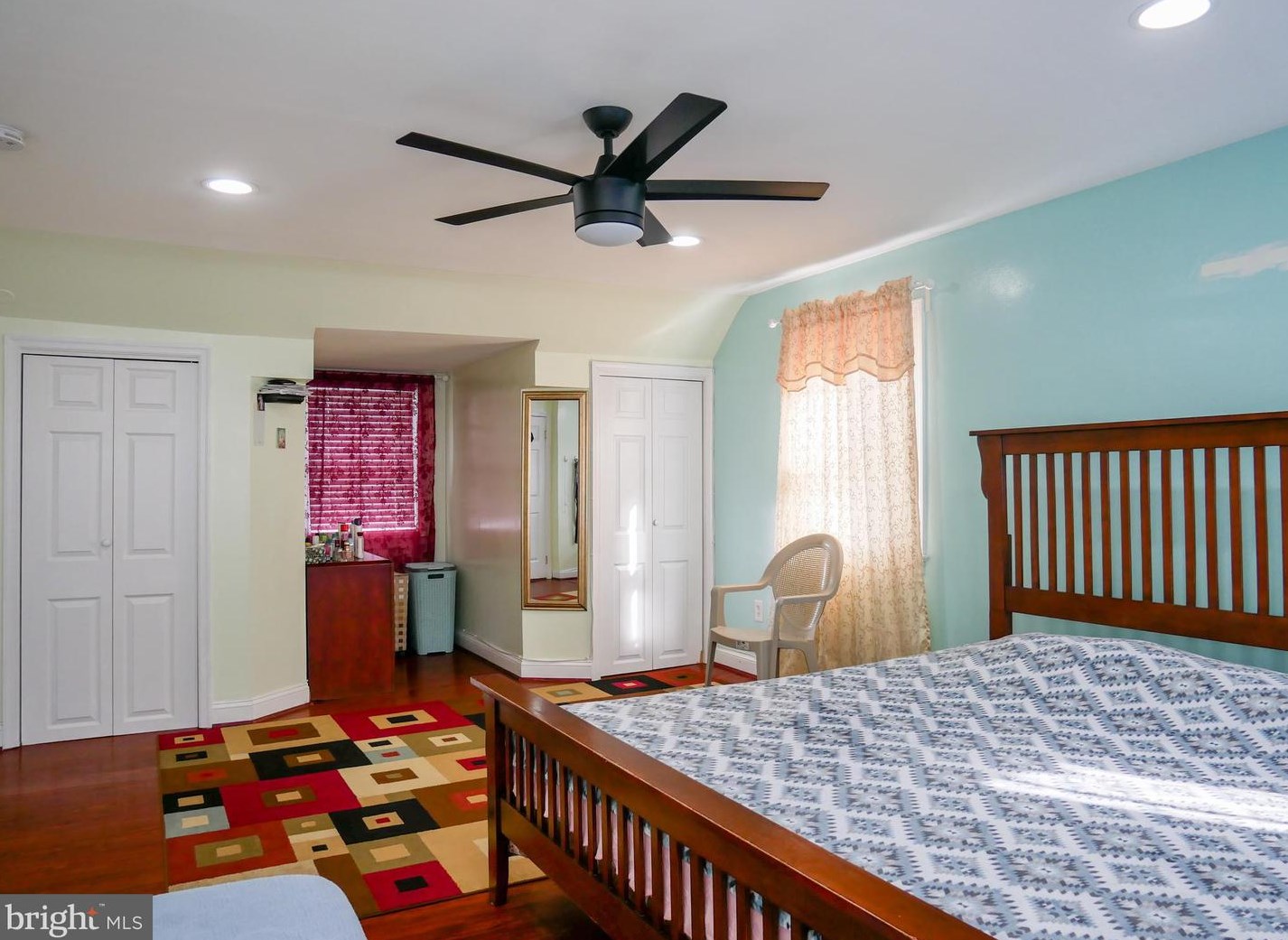 108 George St, Gaithersburg MD  20877-1932 exterior