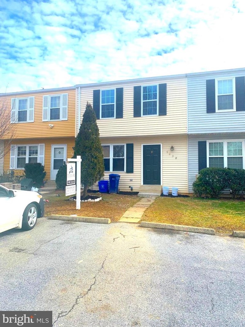 9038 Bramble Bush Ct, Gaithersburg, MD 20879-1620