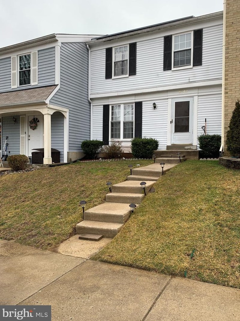 9242 Broadwater Dr, Gaithersburg, MD 20886-2173