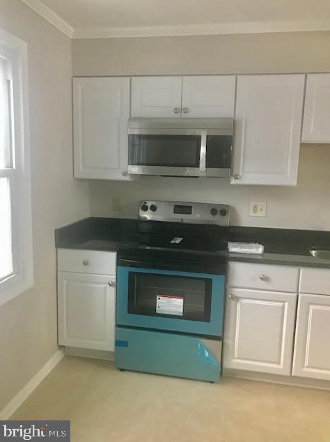 6 Briarstone Ln, Gaithersburg, MD 20877-1844