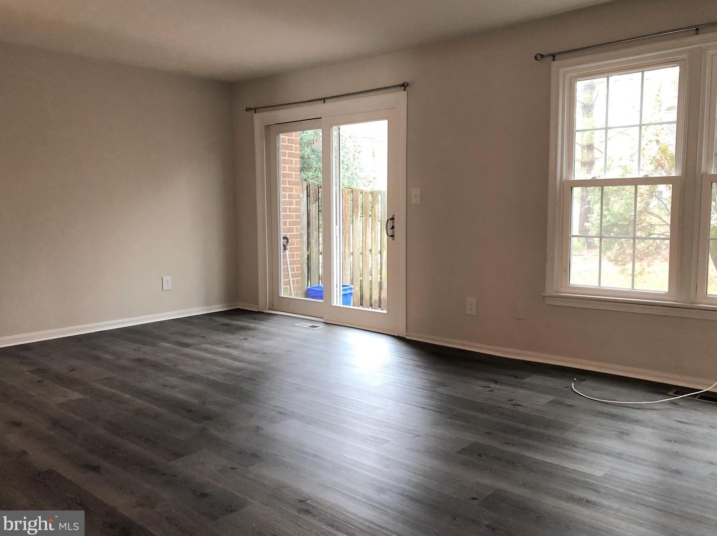 10039 Maple Leaf Dr, Gaithersburg MD  20879-1131 exterior