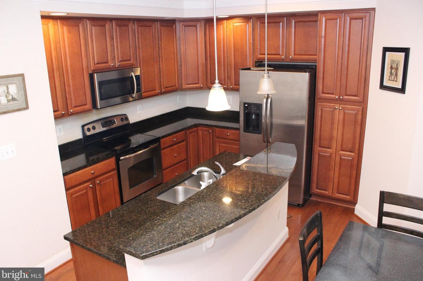 353 Community Center Ave, Gaithersburg MD  20878-4015 exterior
