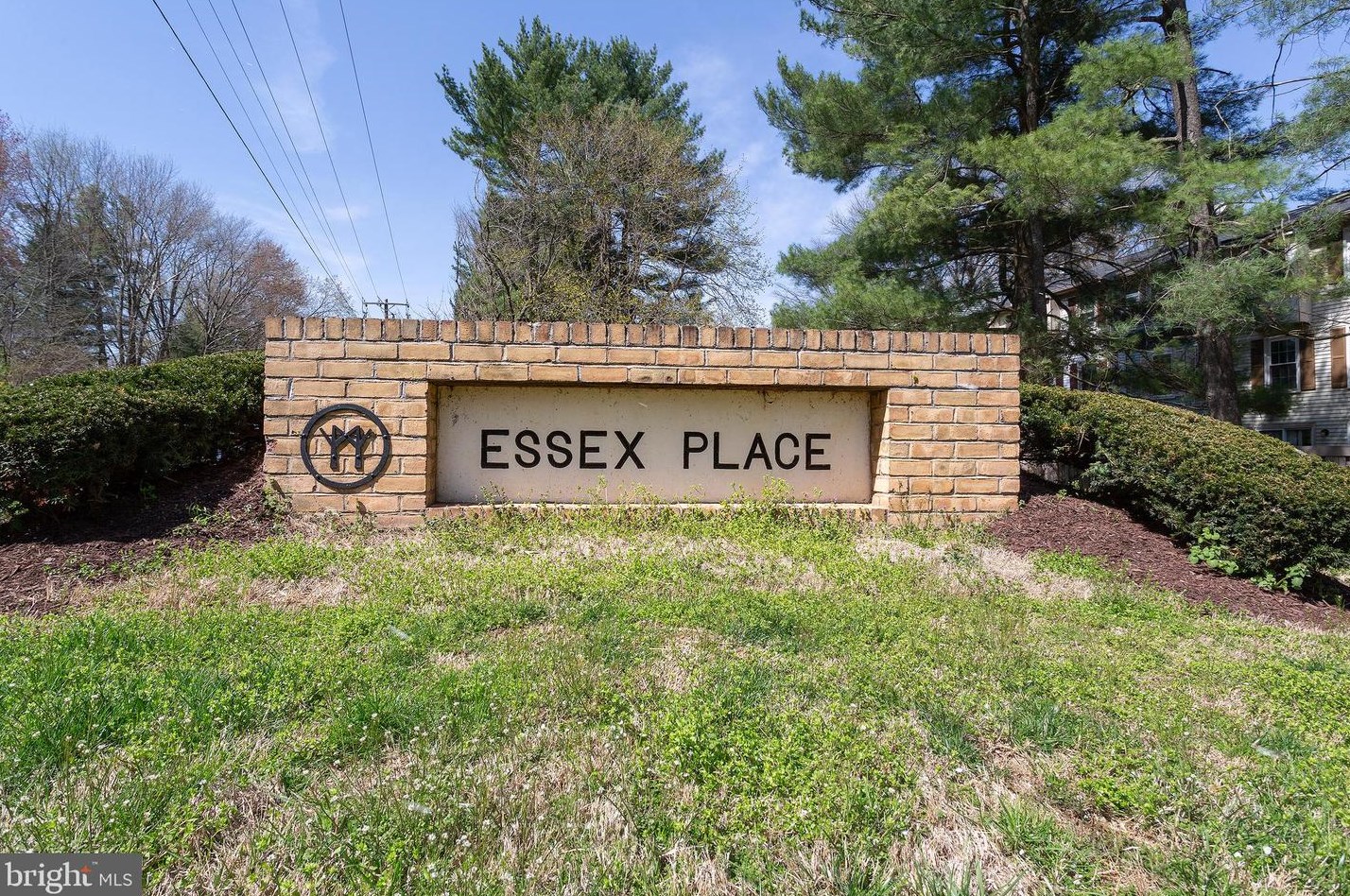 20580 Strath Haven Dr, Gaithersburg, MD 20886-4060