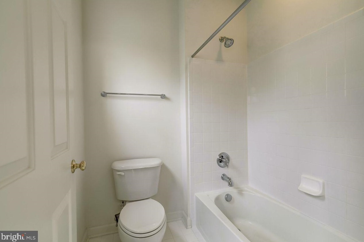 13215 Dutrow Dr, Clarksburg MD  20871-4345 exterior