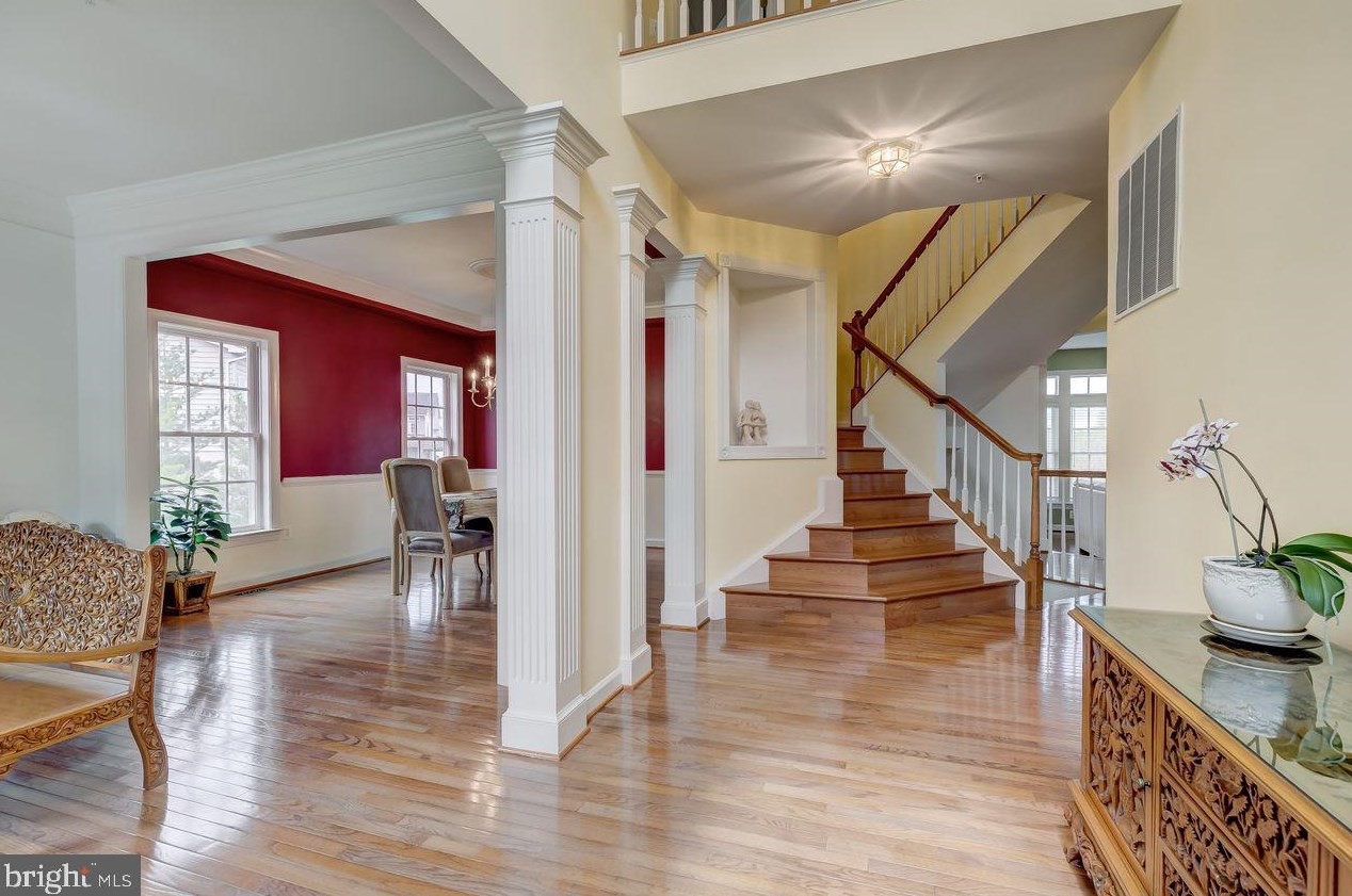 13215 Dutrow Dr, Clarksburg MD  20871-4345 exterior