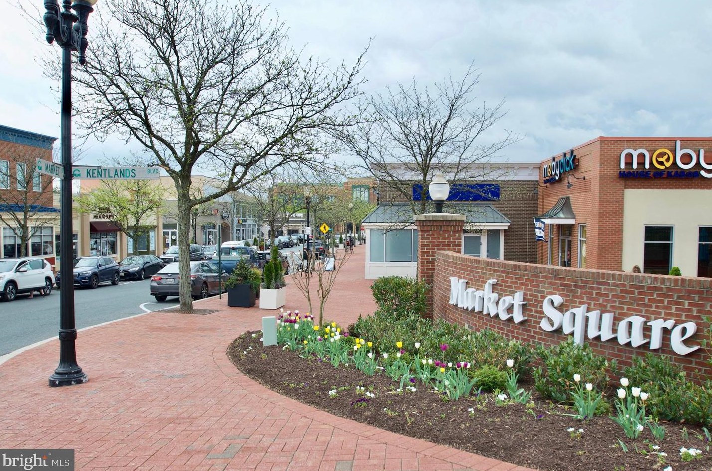 1 Arch Pl, Gaithersburg MD  20878-6599 exterior