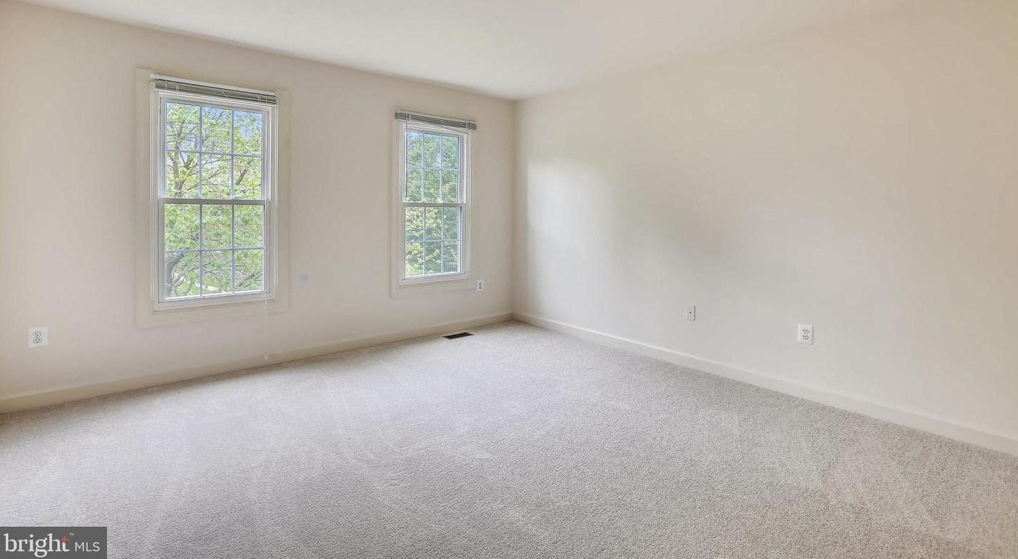 11409 Royal View Ct, Gaithersburg MD  20878-4856 exterior