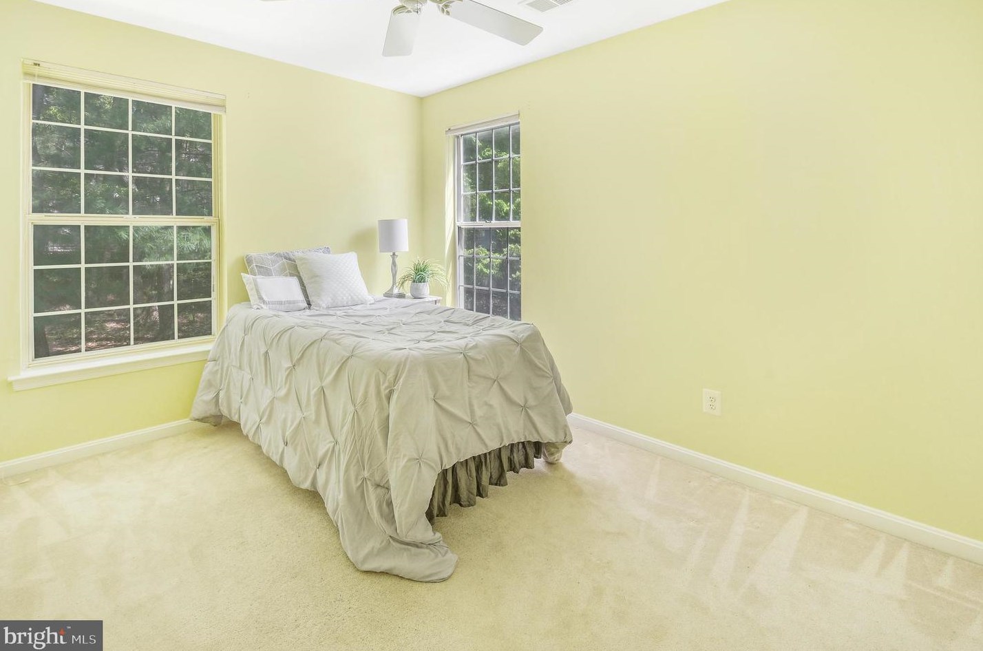 8700 Laurel Valley Ln, Gaithersburg MD  20886-5666 exterior