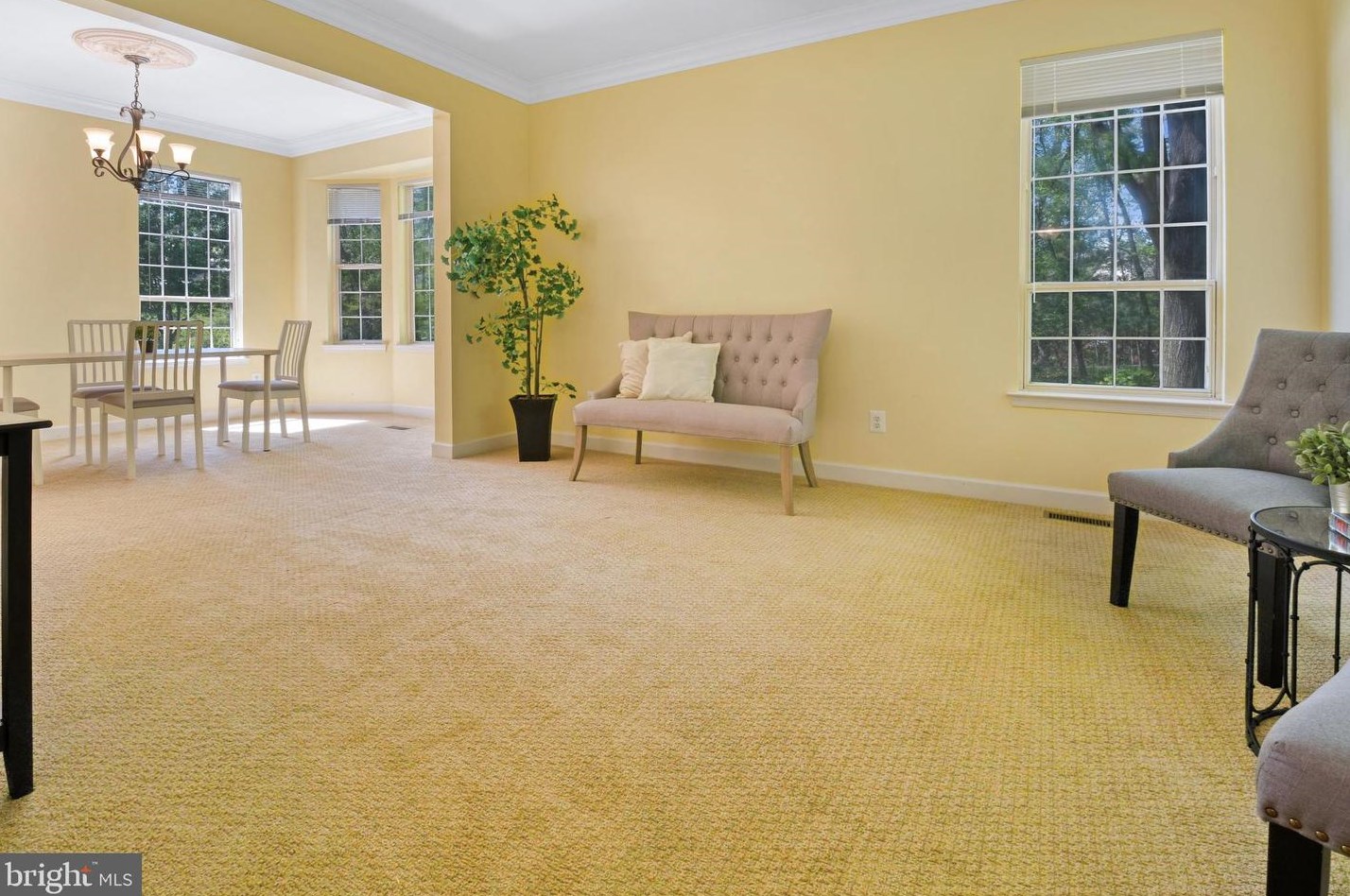 8700 Laurel Valley Ln, Gaithersburg MD  20886-5666 exterior