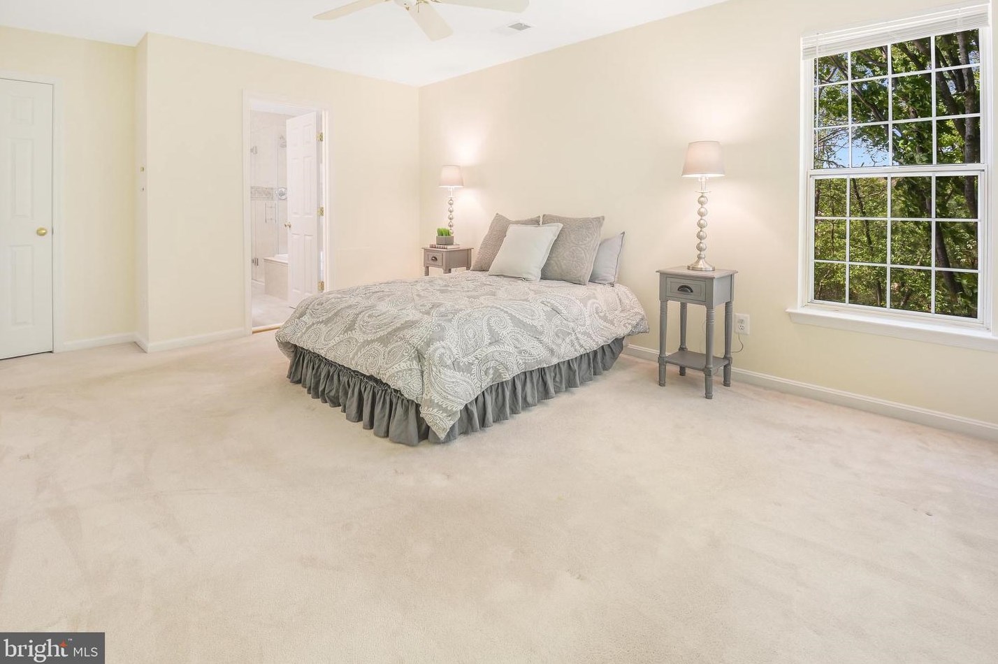 8700 Laurel Valley Ln, Gaithersburg MD  20886-5666 exterior