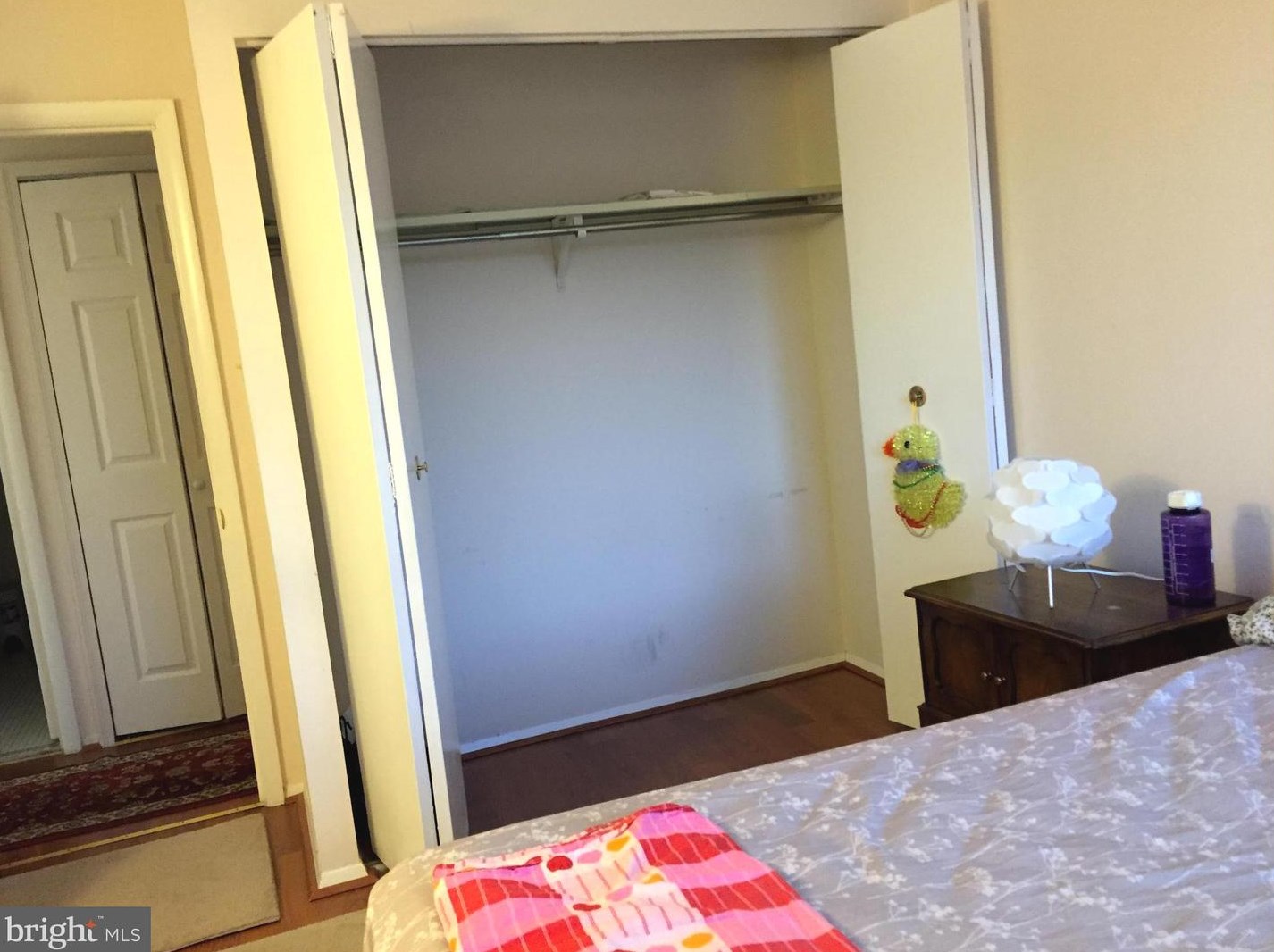 458 Girard St Apt 202, Gaithersburg, MD 20877
