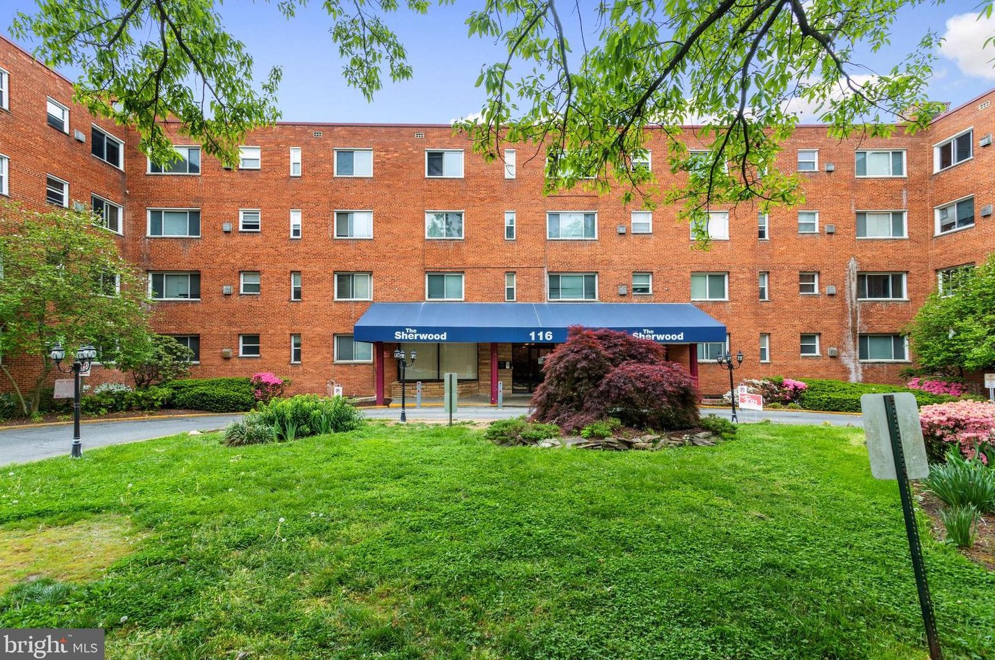 116 Lee Ave #214, Silver Spring, MD 20912