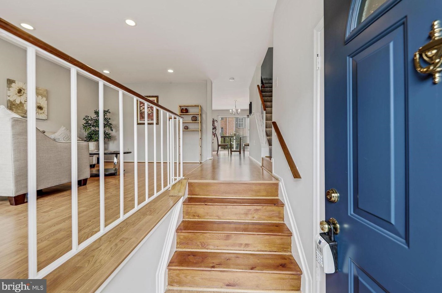 110 Autumn Flower Ln, Gaithersburg, MD 20878-2636