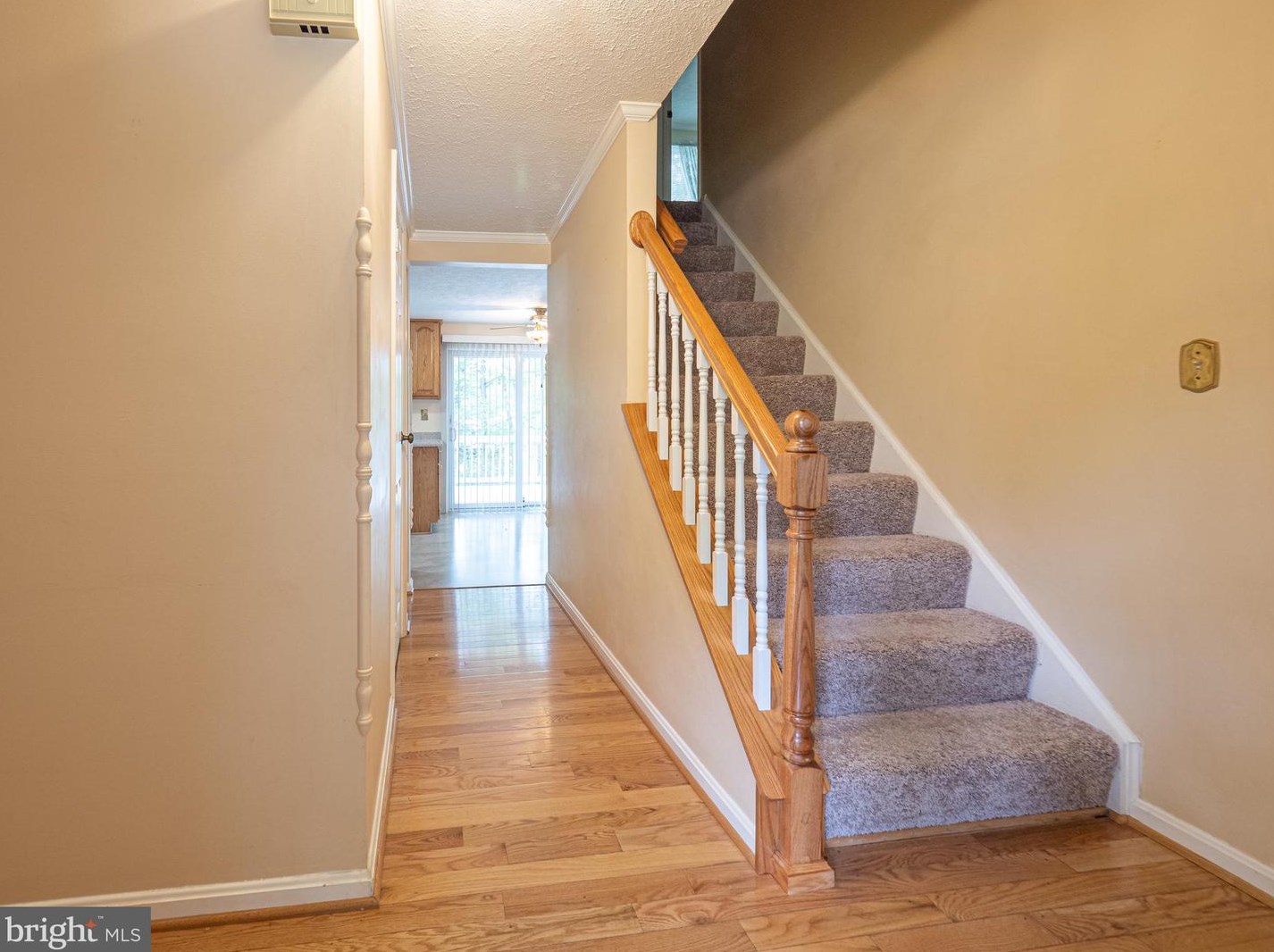 8129 Langport Ter, Gaithersburg, MD 20877-1138