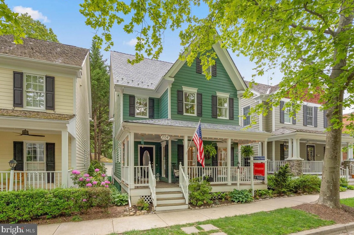 204 Hart Rd, Gaithersburg, MD 20878-5478