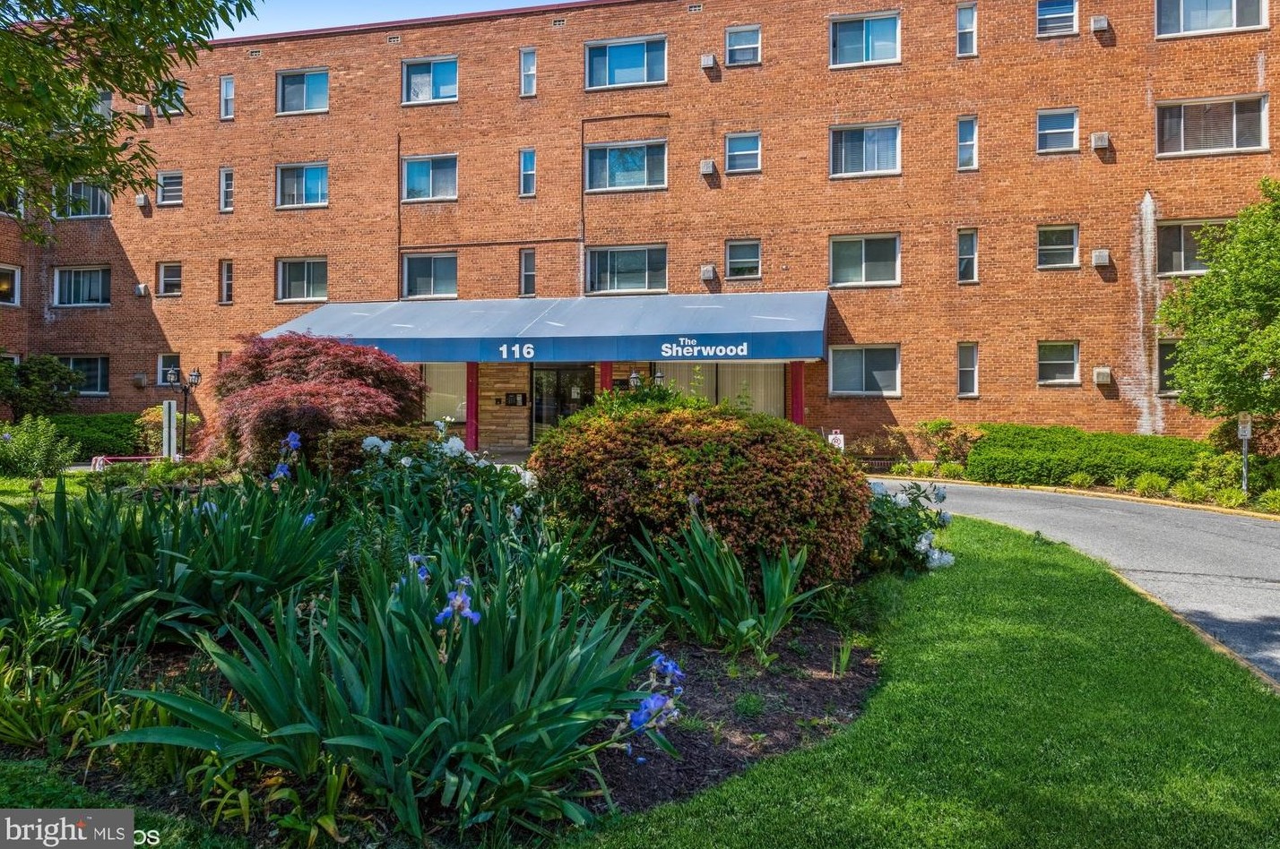 116 Lee Ave #404, Silver Spring, MD 20912