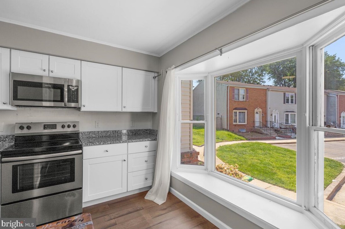 108 Middle Point Ct, Gaithersburg MD  20877-1837 exterior