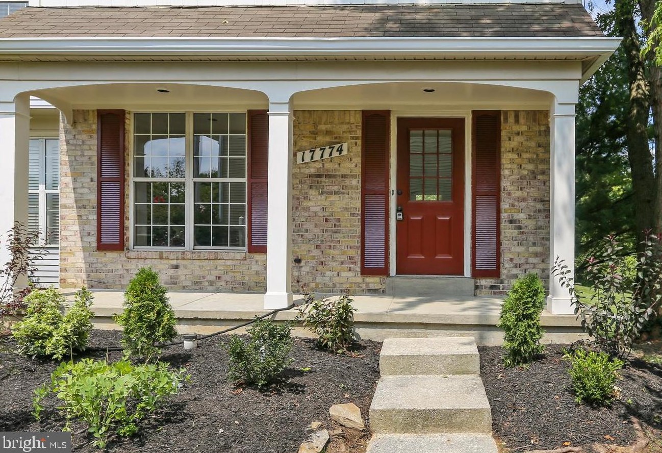 17774 Chipping Ct, Olney, MD 20832