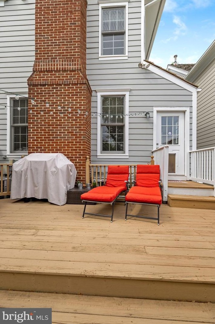 349 Chestertown St, Gaithersburg MD  20878-5687 exterior