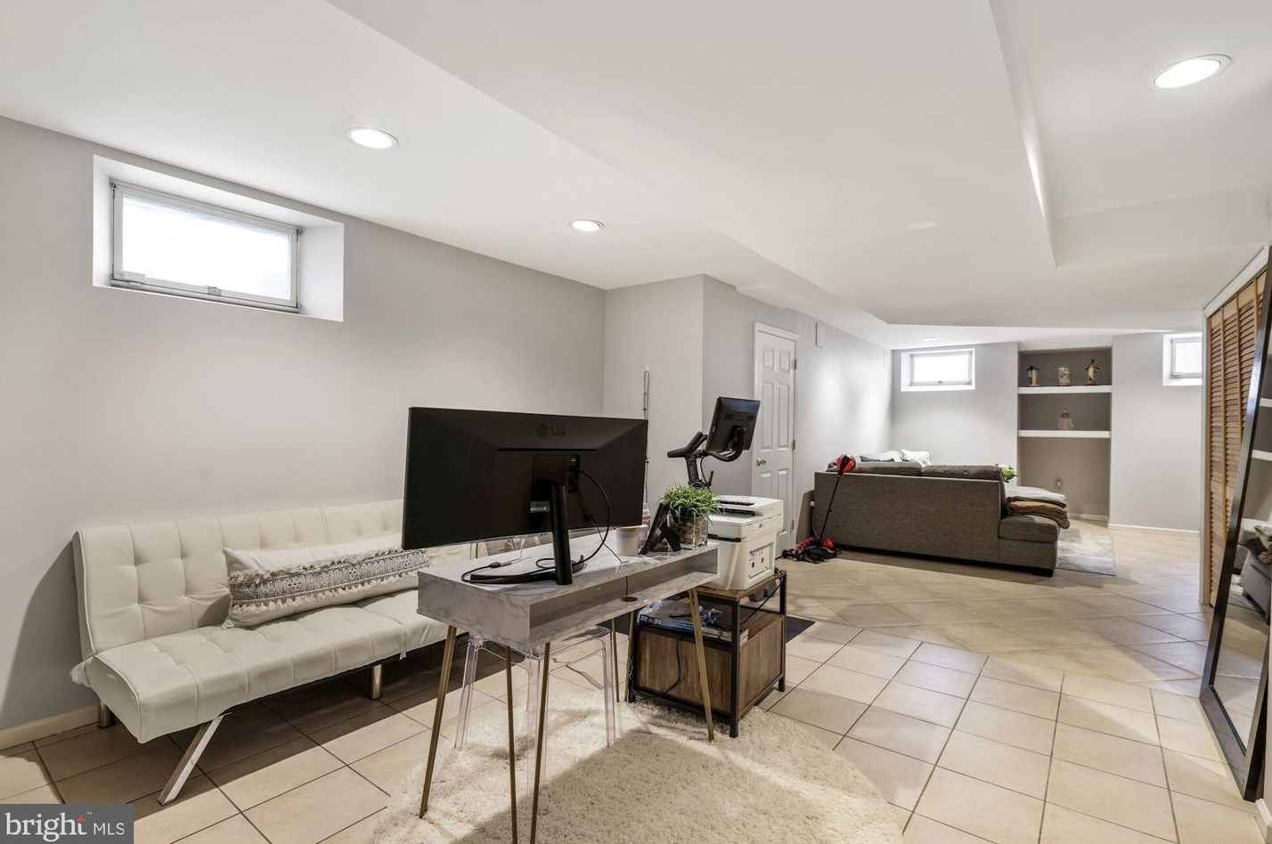 349 Chestertown St, Gaithersburg MD  20878-5687 exterior
