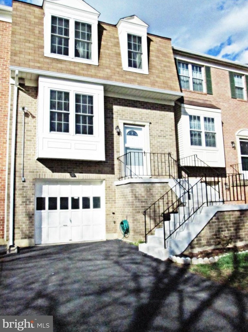 16 Blazing Star Way, Gaithersburg, MD 20878