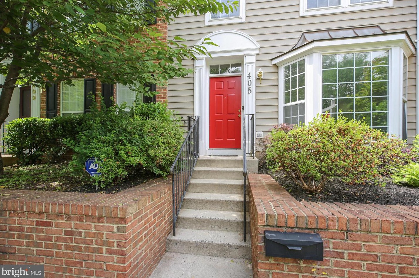 405 Phelps St, Gaithersburg, MD 20878-3214