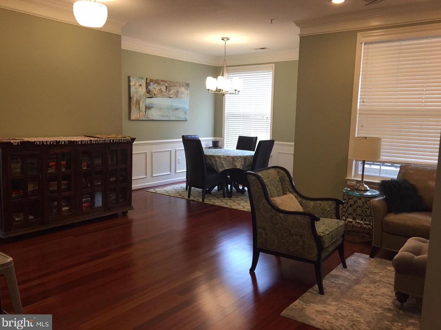 1 Arch Pl #220, Gaithersburg, MD 20878
