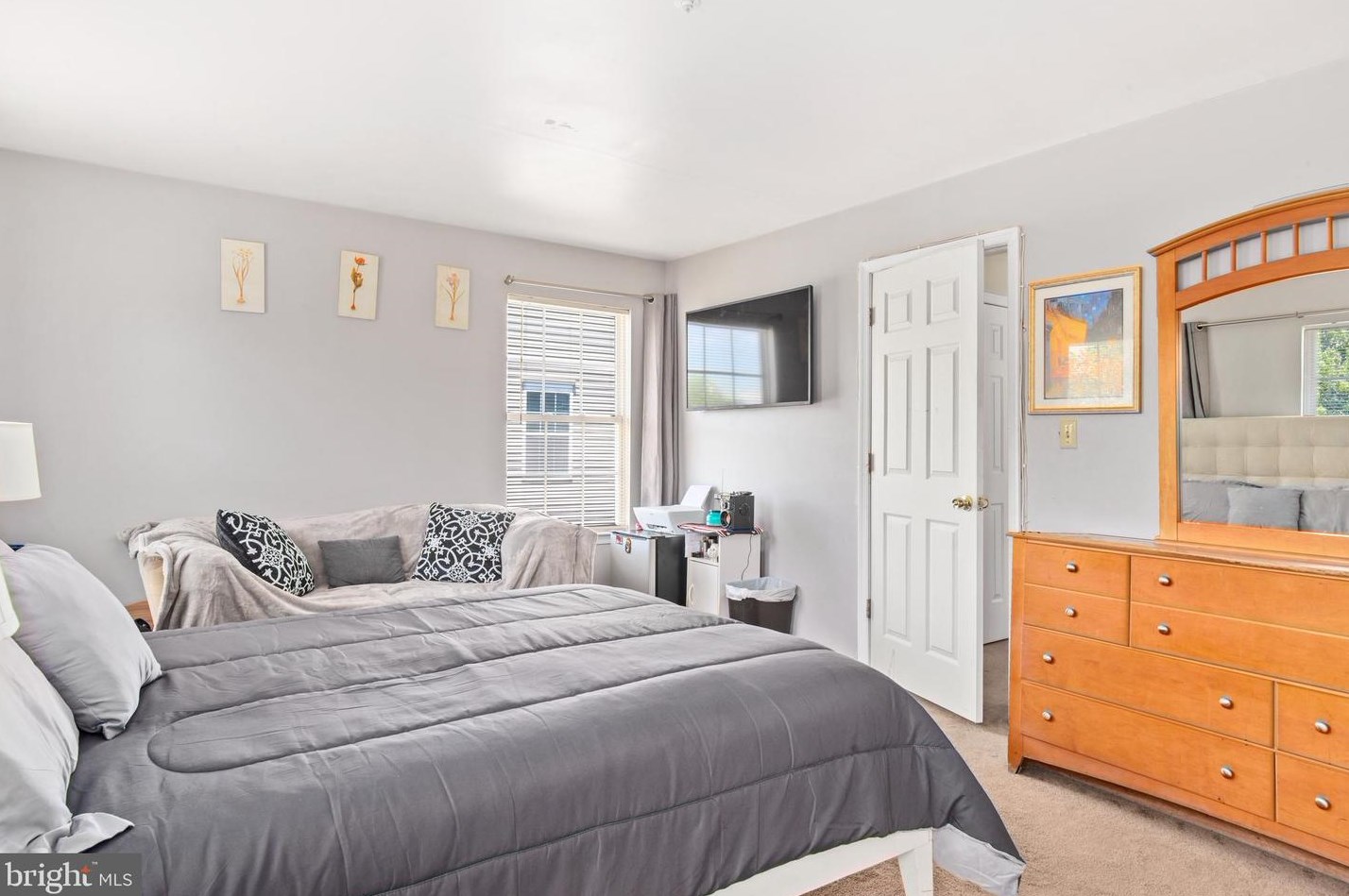 4222 Applegate Ln, Suitland MD  20746-3062 exterior