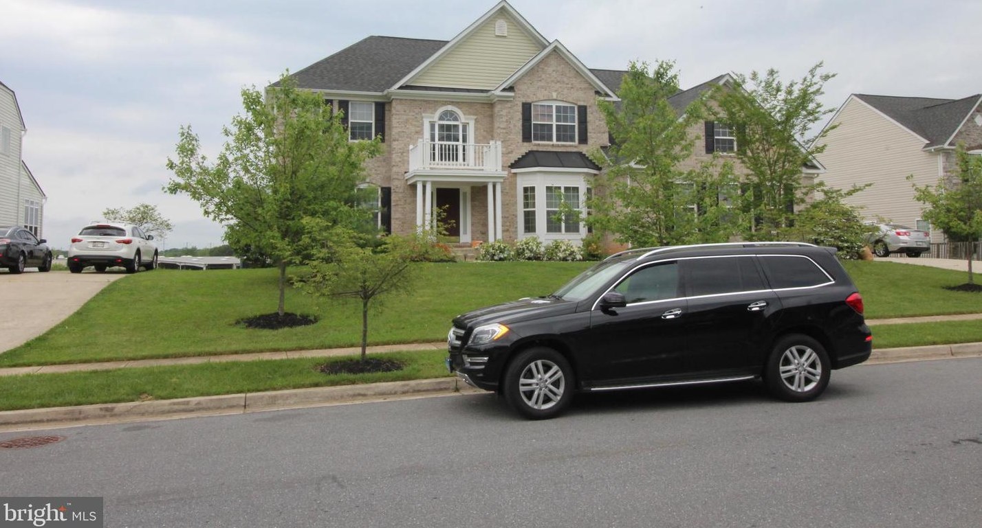 7112 Glen Pine St, Glenn Dale, MD 20769-9463