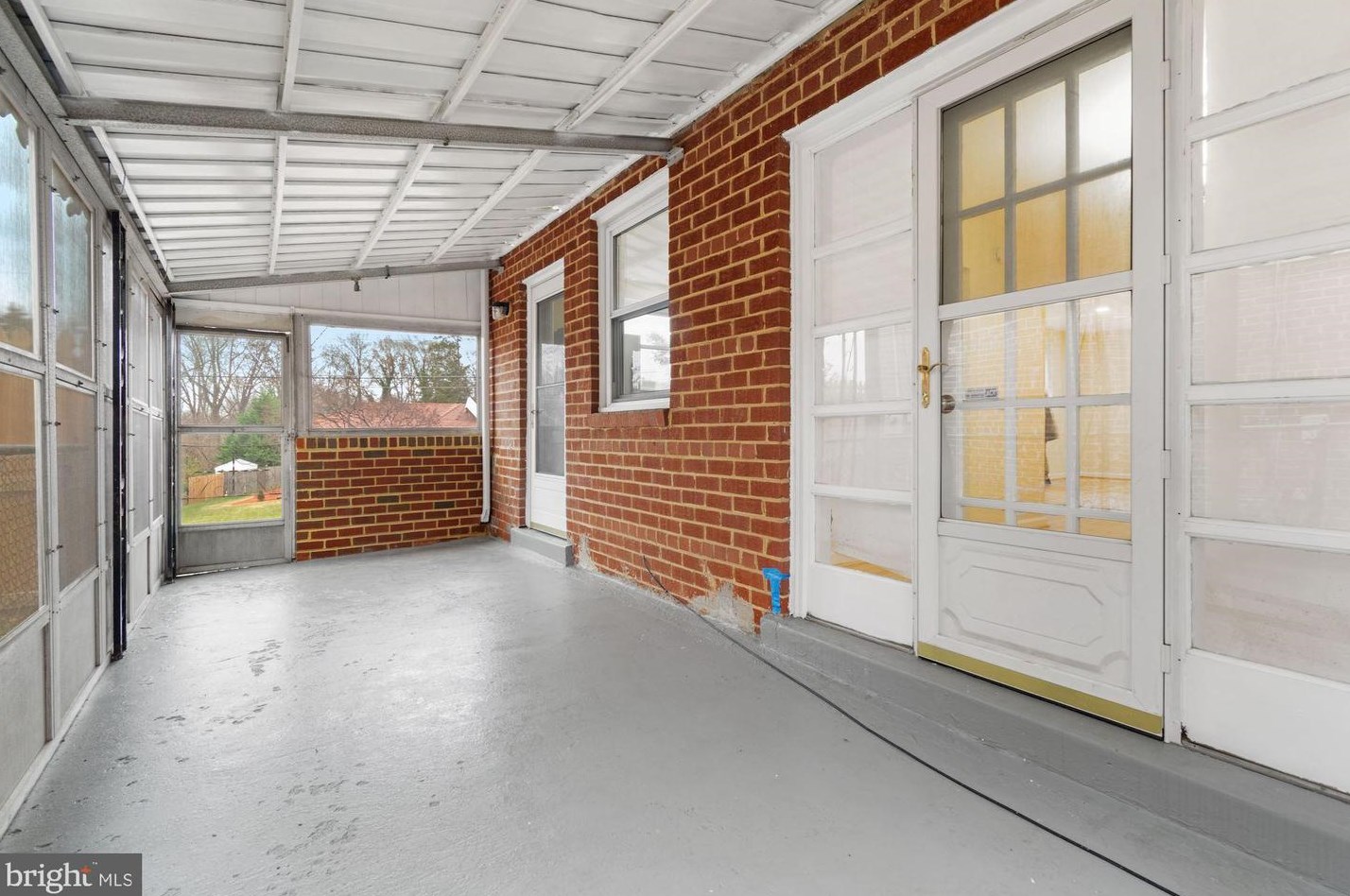1901 Campbell Dr, Suitland, MD 20746-1027