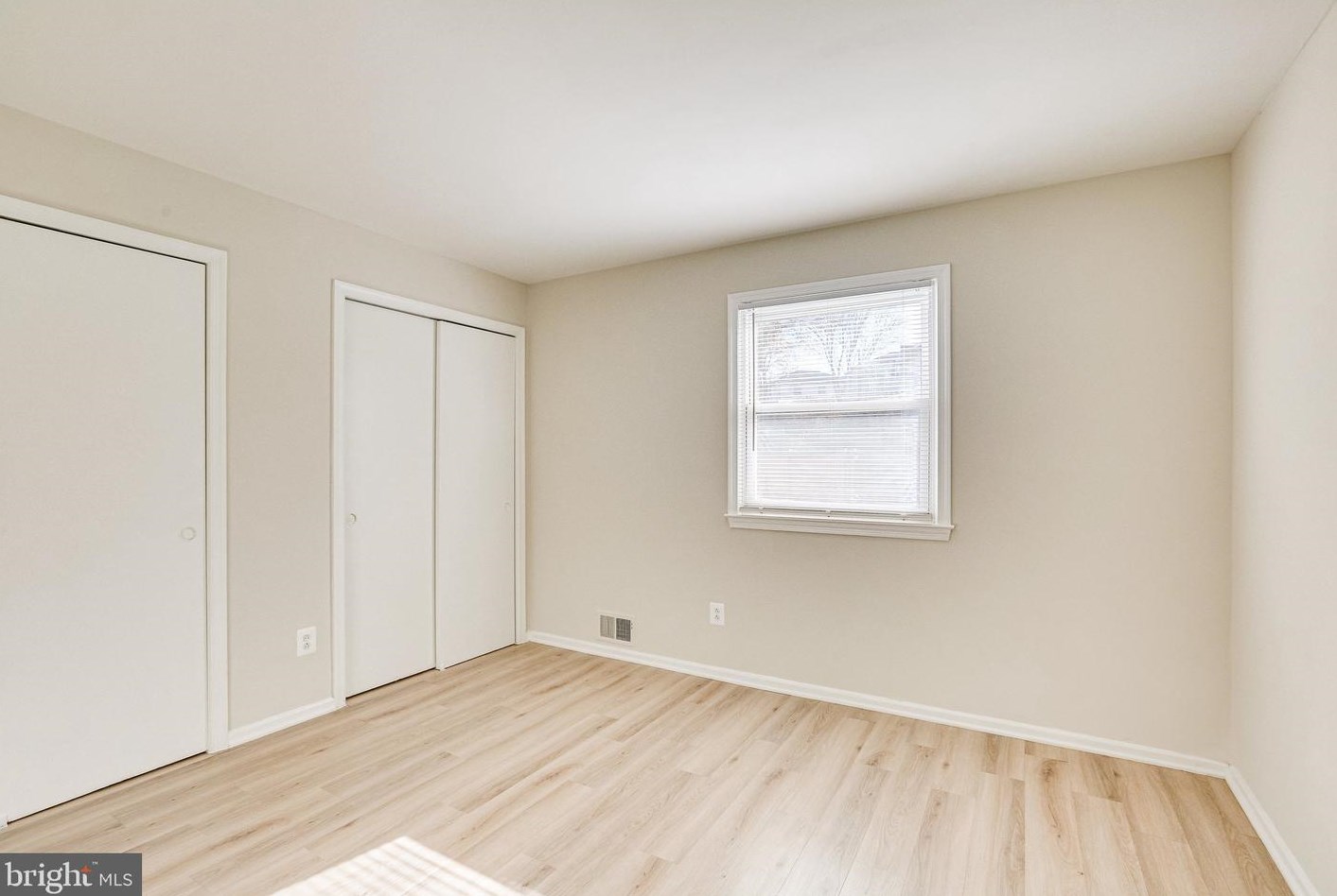 7403 Drumlea Rd, Capitol Heights MD 20743-3423 exterior