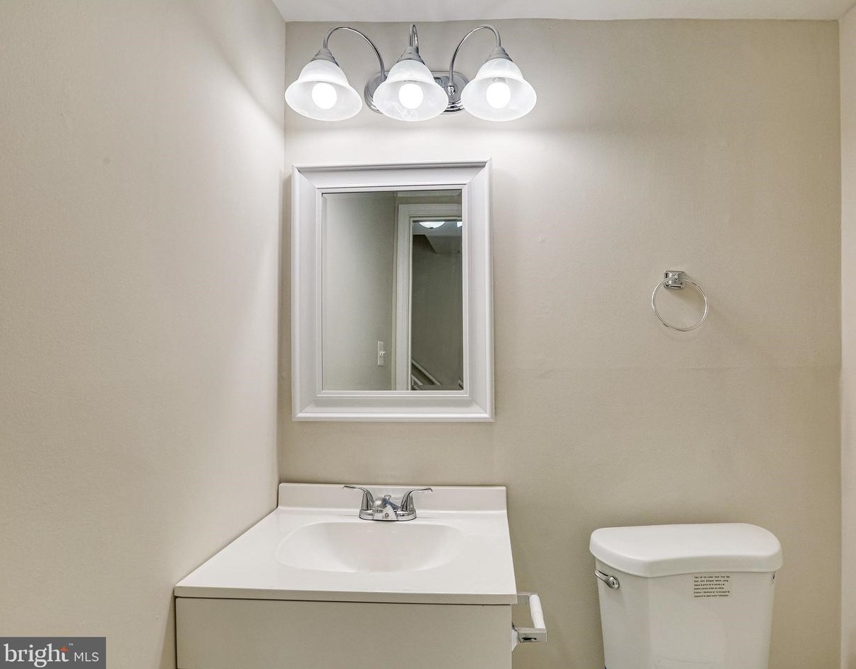 7403 Drumlea Rd, Capitol Heights MD  20743-3423 exterior