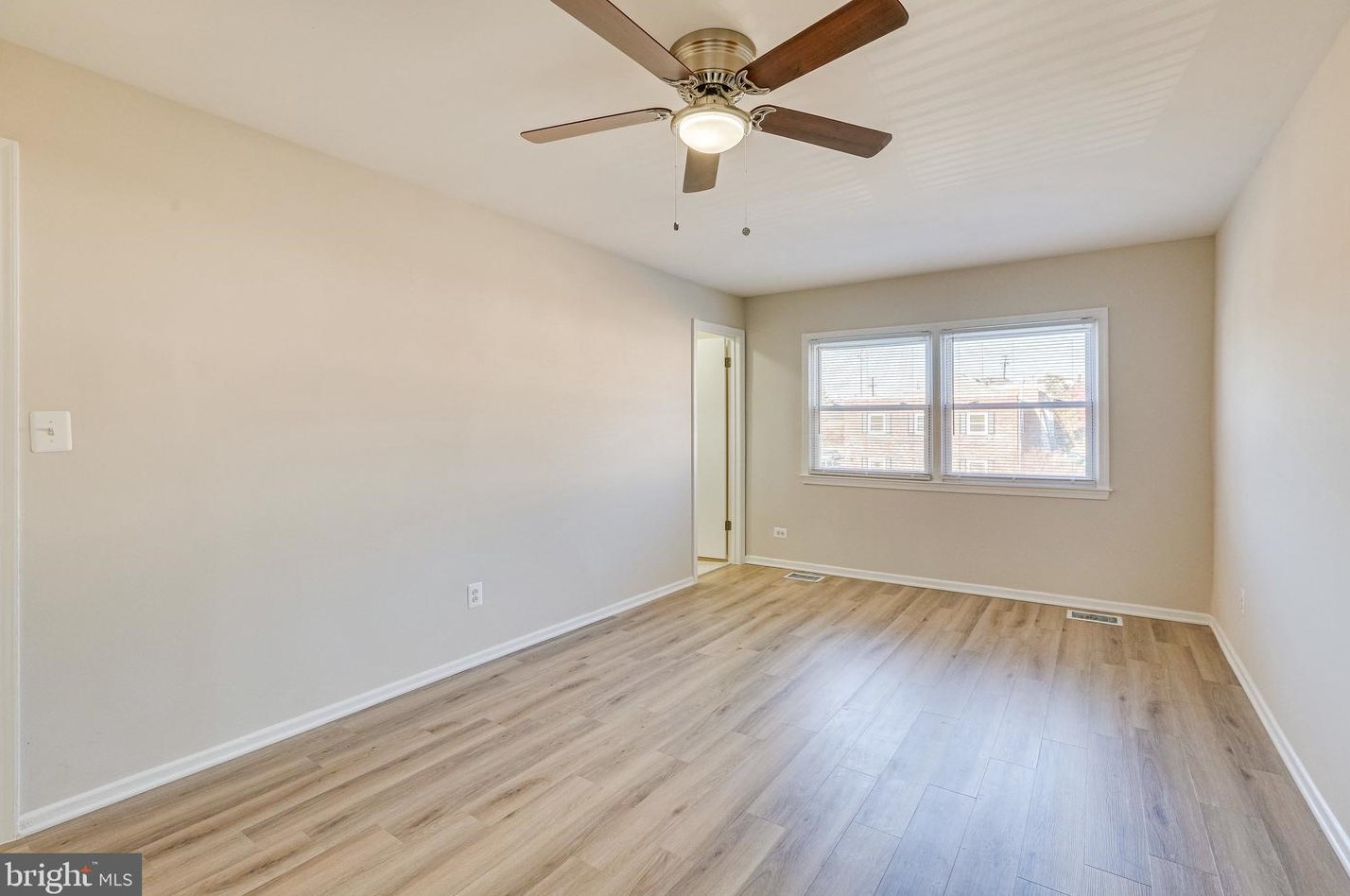 7403 Drumlea Rd, Capitol Heights MD 20743-3423 exterior