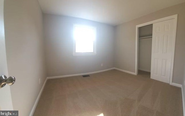 5706 Spruce Dr, Clinton MD 20735-1454 exterior