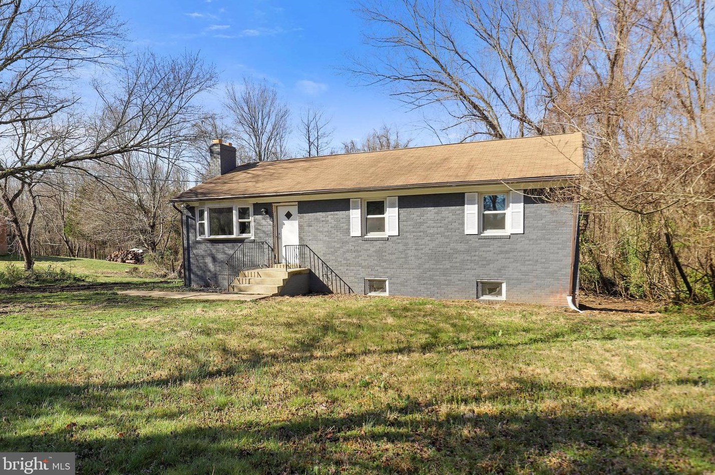 16703 Mattawoman Ln, Waldorf, MD 20601-3802