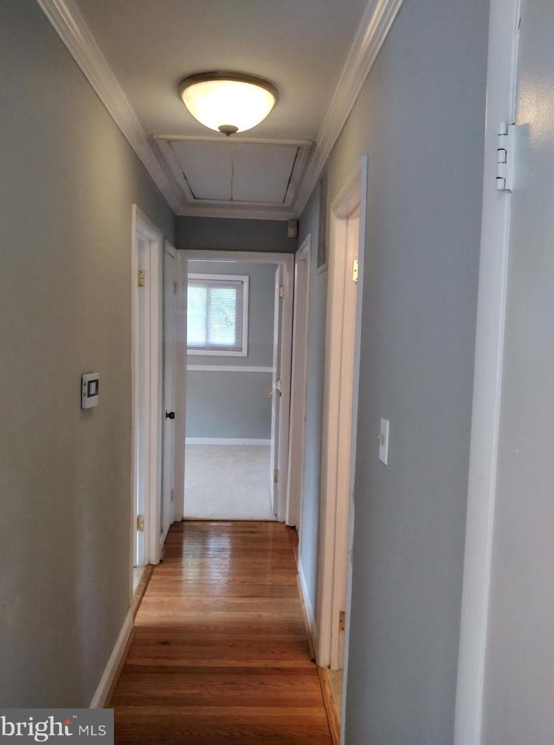 5526 Helmont Dr, Oxon Hill MD  20745-3229 exterior