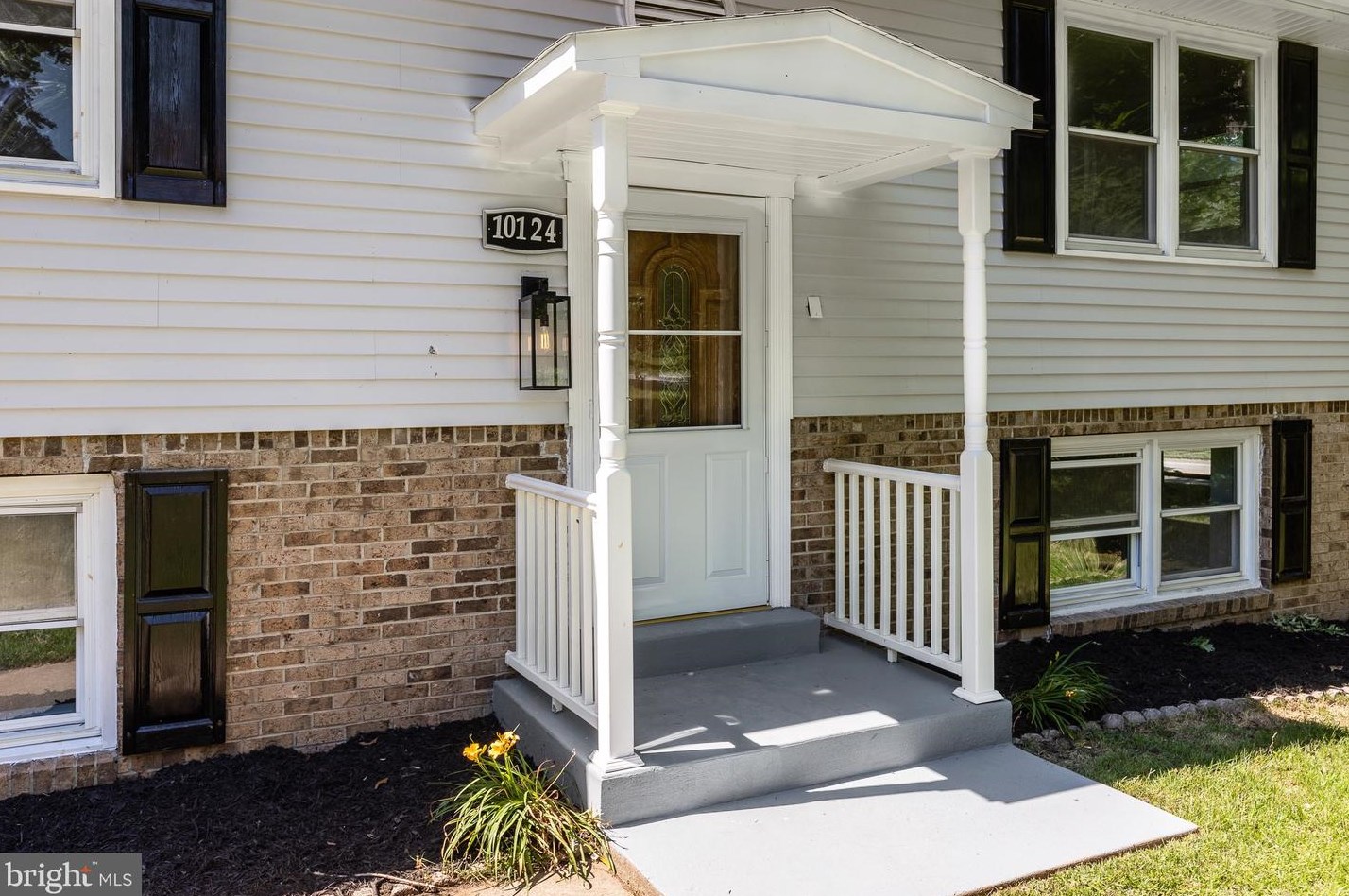 10124 Dolby Ave, Glenn Dale, MD 20769