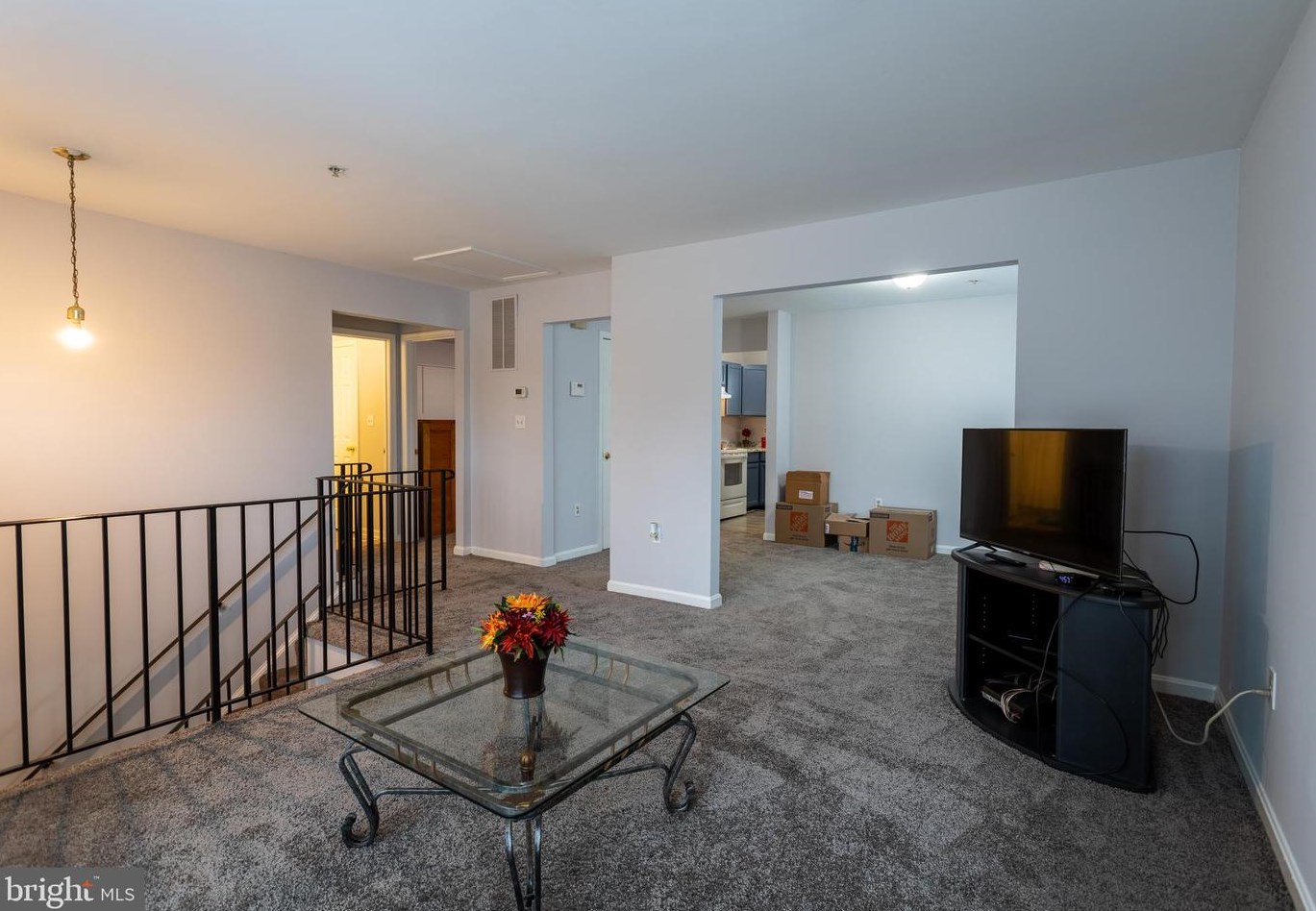 300 70th Pl, Capitol Heights, MD 20743-2205