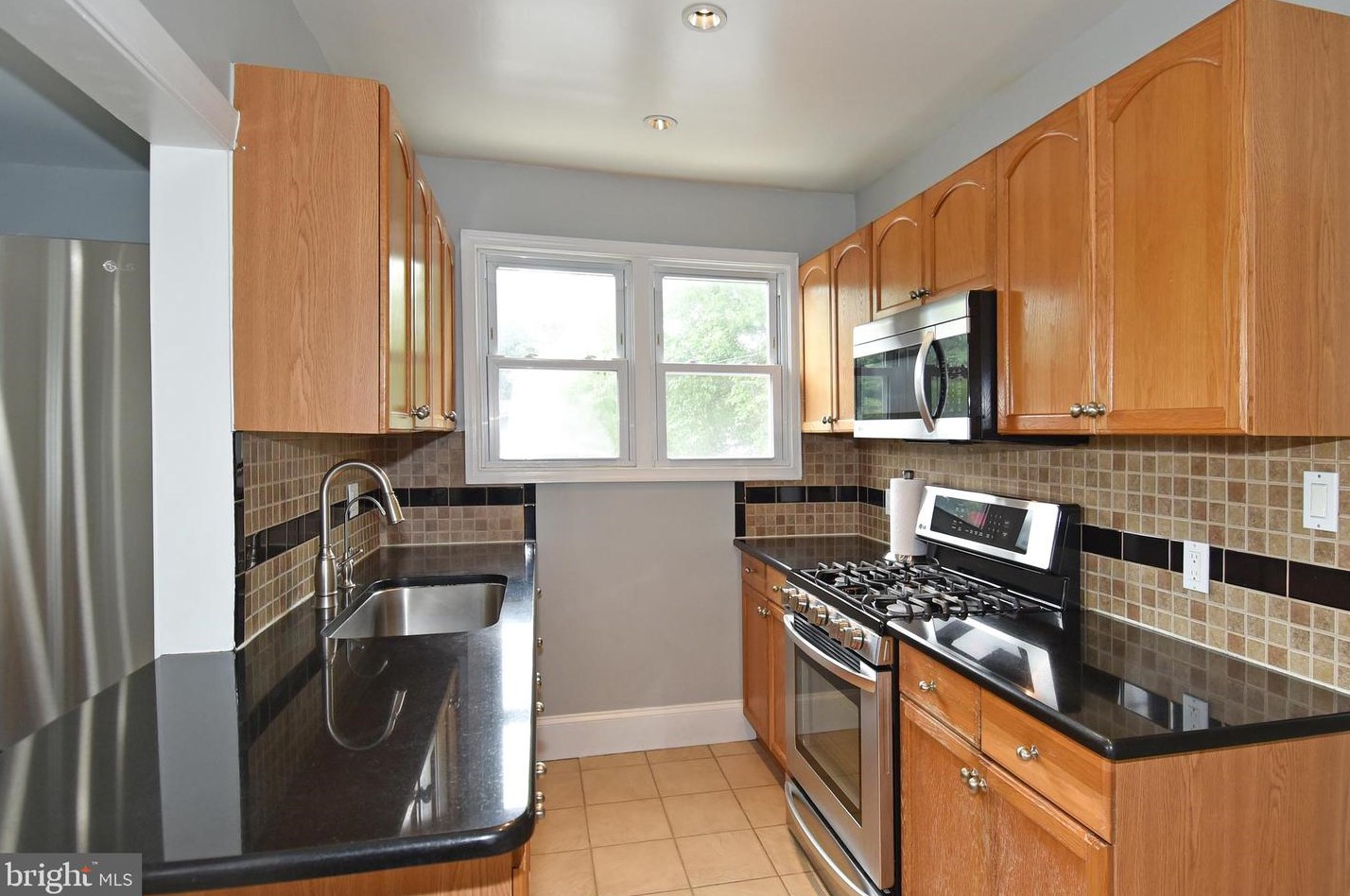 4718 Gunther St, Capitol Heights MD  20743-3925 exterior