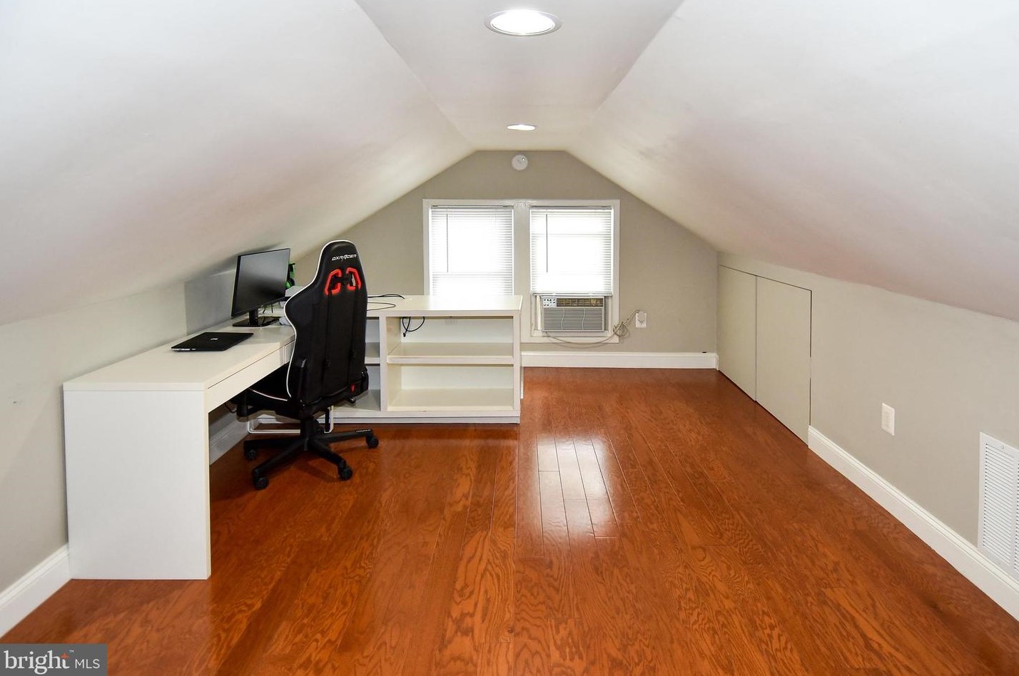 4718 Gunther St, Capitol Heights MD  20743-3925 exterior