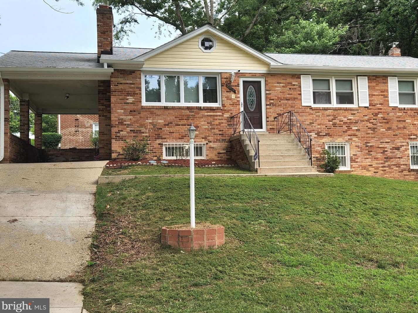 6814 Louise Ln, Clinton, MD 20735-3327