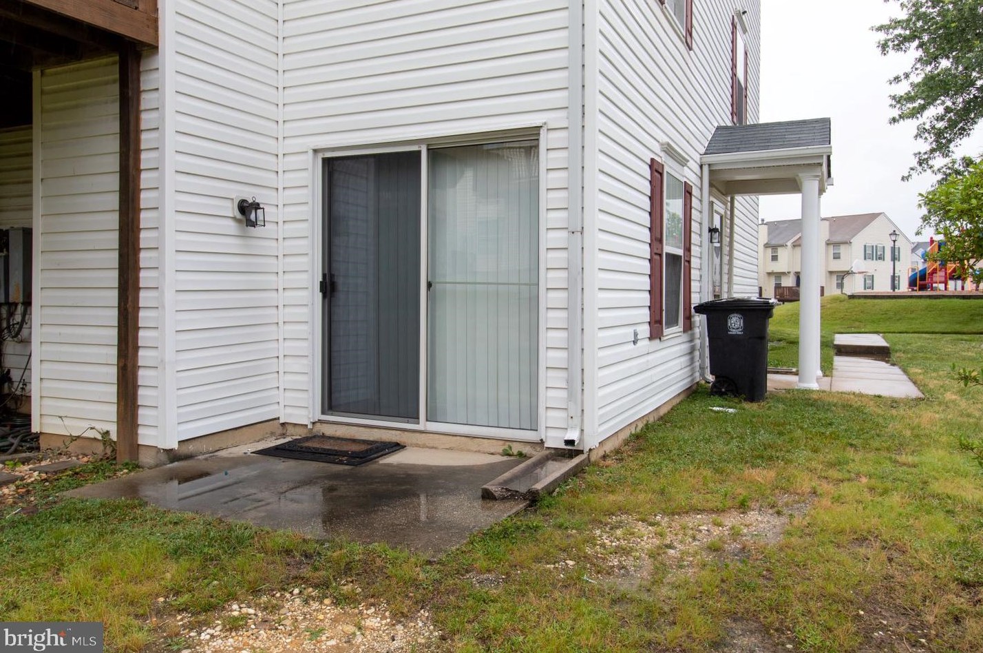 4145 Apple Orchard Ct, Suitland MD  20746-3068 exterior