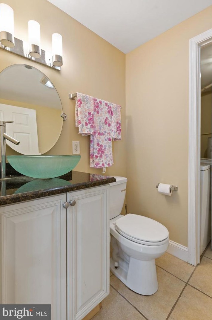 6309 Foote St, Capitol Heights MD 20743-1655 exterior