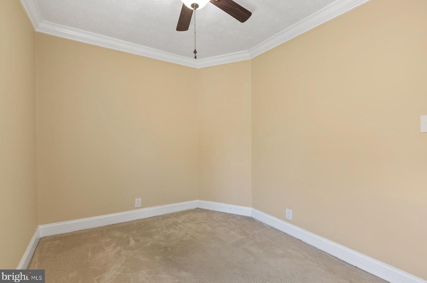 6309 Foote St, Capitol Heights MD 20743-1655 exterior