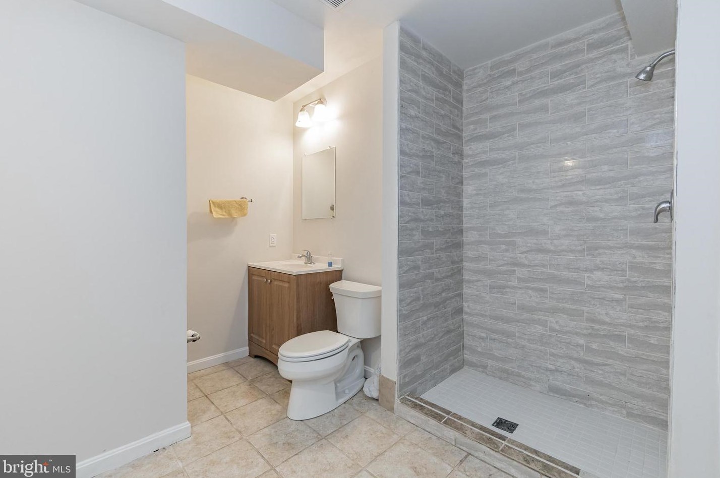 5411 Sheriff Rd, Capitol Heights MD  20743-1411 exterior