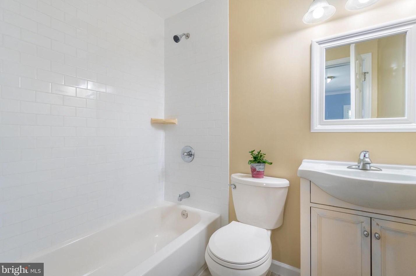 1511 Rollins Ave, Capitol Heights MD 20743-3104 exterior