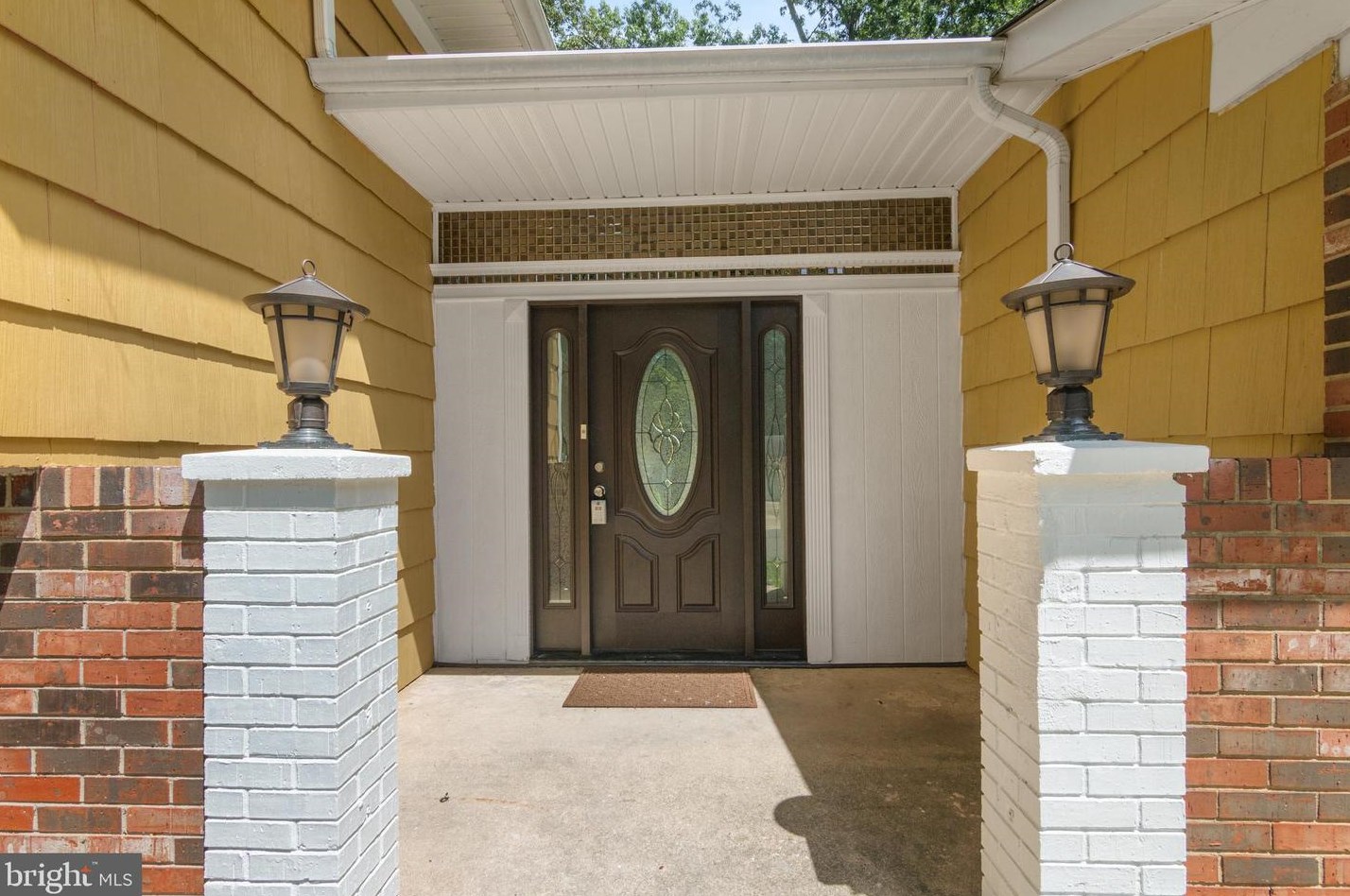 7306 Berkshire Dr, Clinton, MD 20735-1304