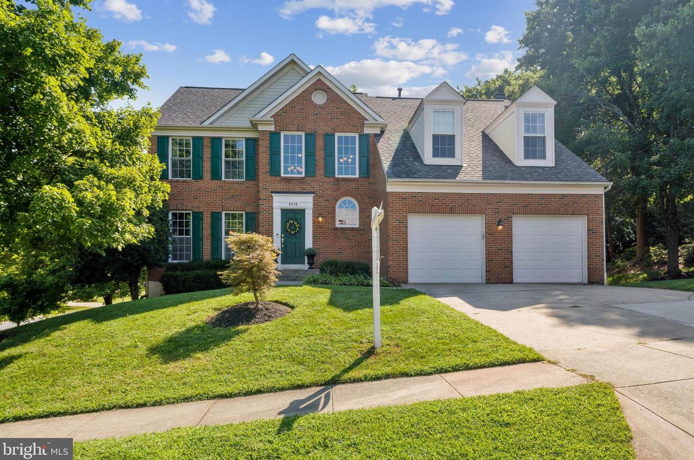 6319 Wood Pointe Dr, Glenn Dale, MD 20769