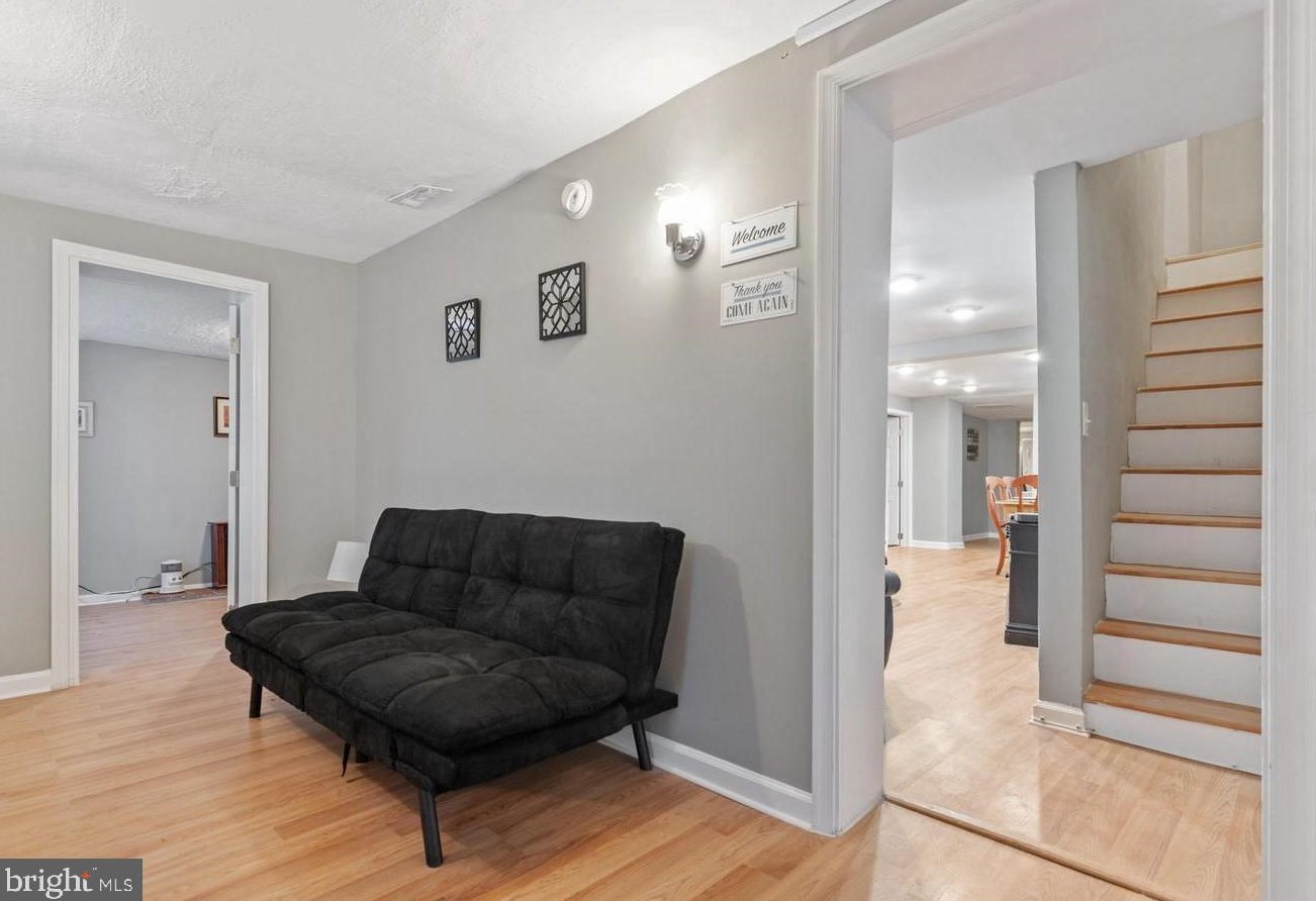 3904 Byers St, Capitol Heights MD 20743-5727 exterior