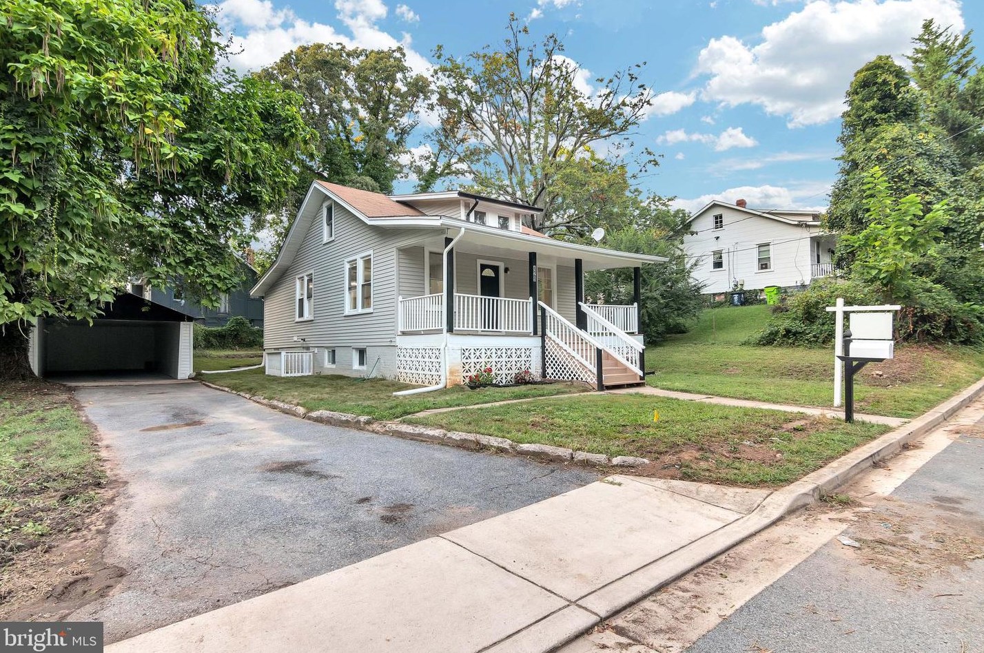 429 Clovis Ave, Capitol Heights MD  20743-2850 exterior